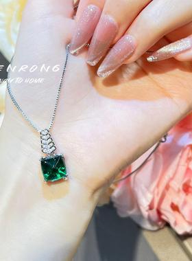 时尚奢华彩宝糖塔戒指高碳钻