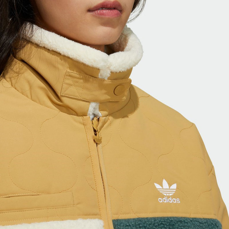 Adidas/阿迪达斯三叶草夹克女装仿羊羔绒拼接立领运动外套HE6586