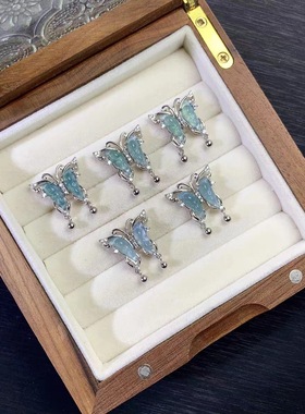 翡翠蝴蝶项链危料蓝水蝴蝶