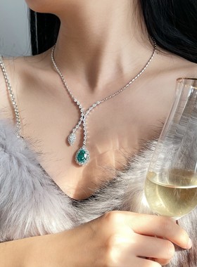 莫桑石满钻水滴人鱼项链