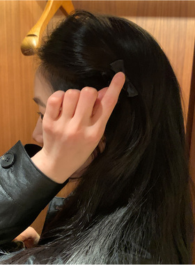 可爱缎面蝴蝶结边夹刘海夹