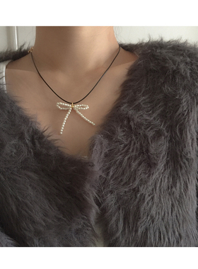 珍珠蝴蝶结项链锁骨链