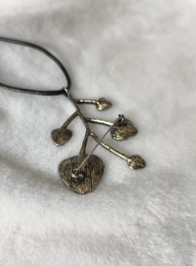 外贸饰品项链潮流时尚个性夸张爱心树枝叶子吊坠复古长款毛衣链