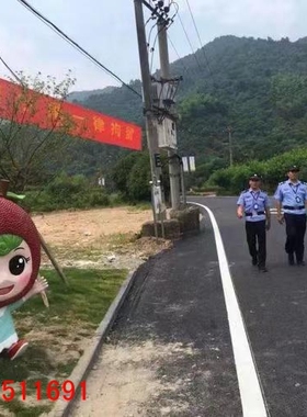 定制玻璃钢杨梅形象玩偶公仔雕塑文化公园卡通杨西乌梅雕像装饰品