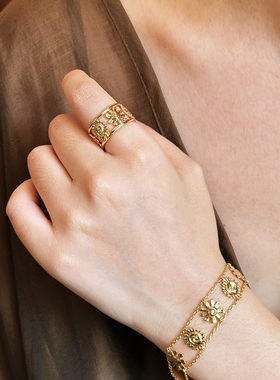 【秋冬新品】莓拉「古城光辉」原创设计太阳纹镂空开口戒指复古女