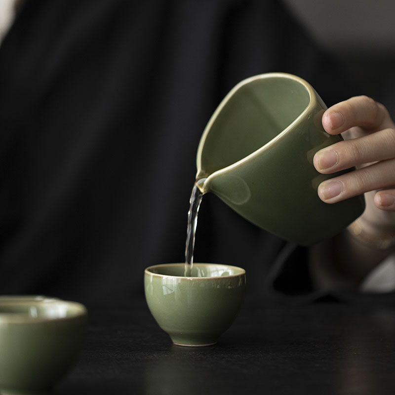 草木祠 竹青釉礼盒装茶具一壶2杯公杯茶盘陶瓷干泡盘提梁壶伴手礼 - 图0