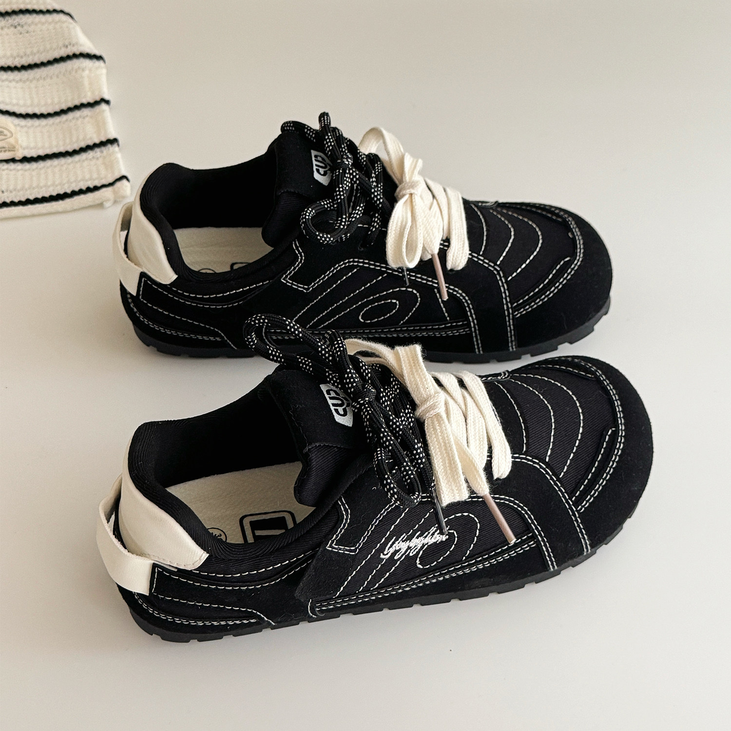 荔枝公园黑色德训鞋子女2025新款软底百搭板鞋复古鞋子透气休闲鞋,淘宝优惠券,粉丝福利购,淘宝优惠卷