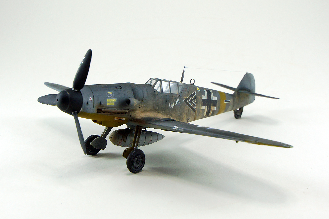 65338A 1/48 7B08二战德国 BF109G-10战斗机飞机剪纸贴纸水贴纸-图2