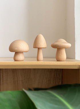 实木日系可爱风蘑菇柜子装饰品