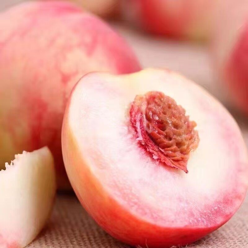 现摘现发新鲜水蜜脆桃现货水果孕妇大桃子大果整箱批发价蜜桃自提