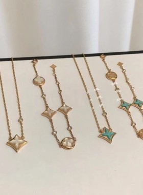 高版本菱形四花贝母项链纯银18K五花四叶草手链轻奢耳钉戒指套装