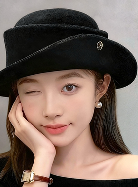 留洋千金赫本风黑色礼帽女秋冬法式复古显脸小渔夫帽卷边针织帽子
