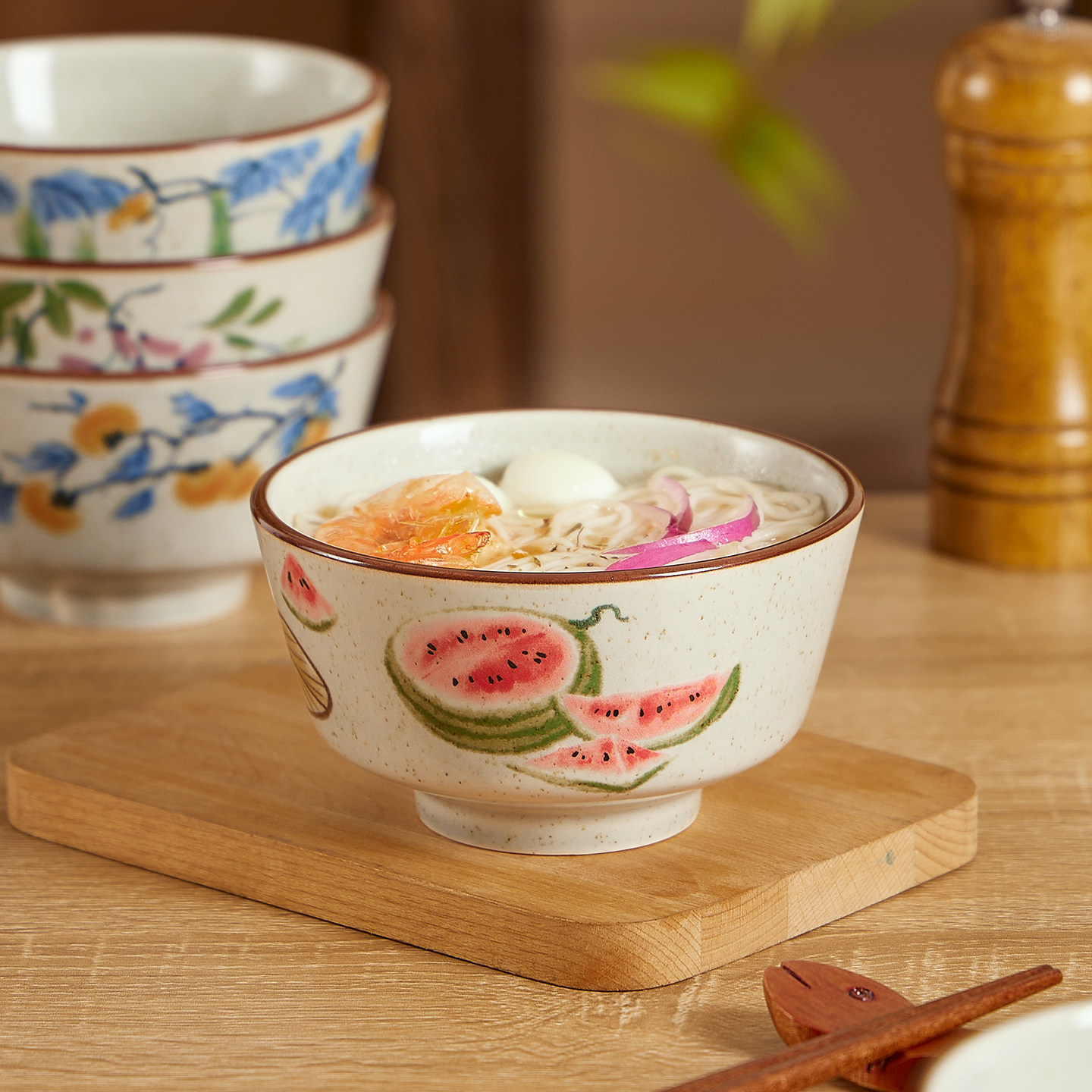 中式饭碗家用2025新款复古釉下彩陶瓷餐具高颜值米饭碗精致高温