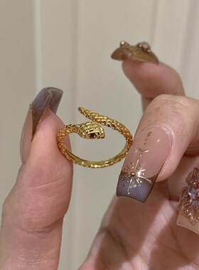 925复古新中式古法红宝石绿钻响尾蛇戒指缠绕设计个性小众食指戒