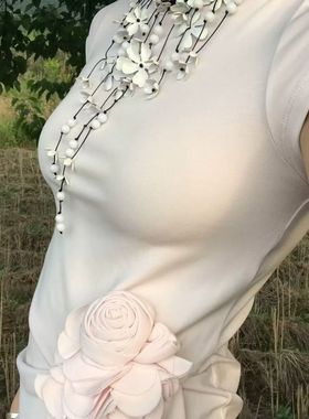 波西米亚度假风独特花朵流苏长款项链复古高级感小清新白色锁骨链