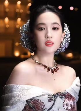 刘亦菲同款项链晚宴盛典玫红镶钻水滴锁骨链2025新款轻奢风高级感