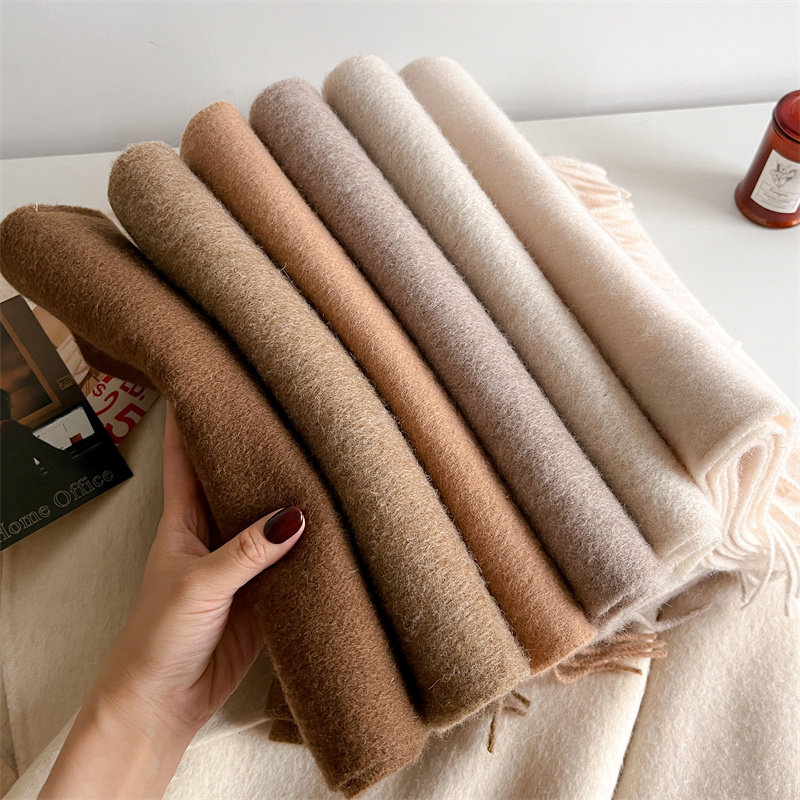 100%纯羊毛简约纯色围巾2025冬季韩版情侣款百搭软糯保暖格子围脖,淘宝优惠券,粉丝福利购,淘宝优惠卷