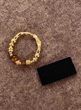 美拉德秋冬虎眼石液态不规则串珠弹力戒指女小众设计高级感指环