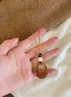 新中式几何图形吊坠长款项链女百搭高级感挂脖毛衣链锁骨链配饰