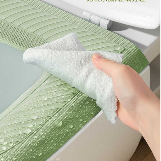 Waterproof toilet seat cushion four seasons universal toilet silicon ring thickened toilet cover free wash home winter and summer paste