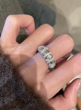 微镶锆石螺纹缠绕开口戒指女复古小众高级感轻奢百搭可调节食指戒