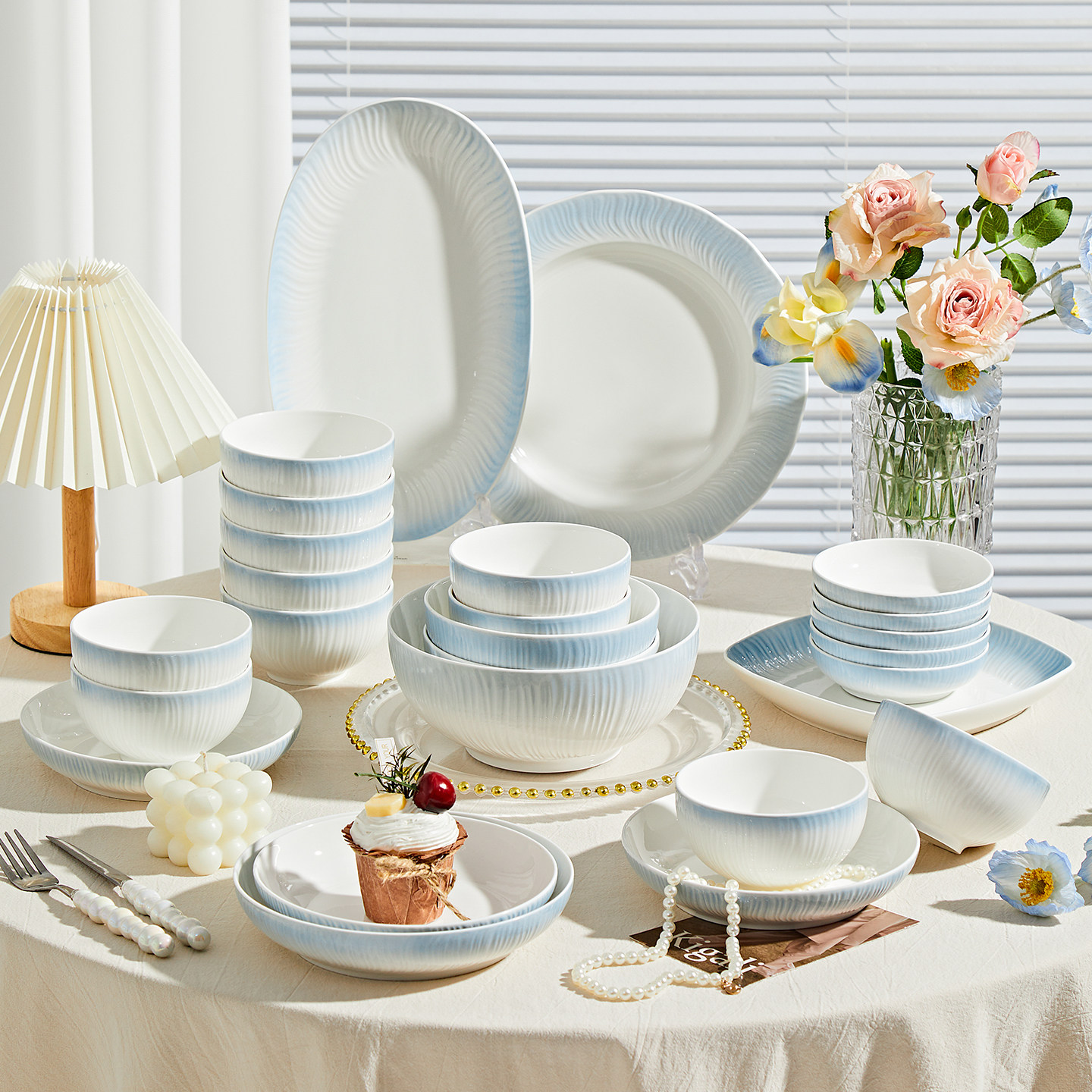 陶瓷餐具套装2025新款高颜值好看的碗碟套装家用盘子饭碗可微波炉,淘宝优惠券,粉丝福利购,淘宝优惠卷