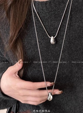 金属水滴项链女款2025新款毛衣链轻奢小众高级感蛇骨链锁骨链配饰