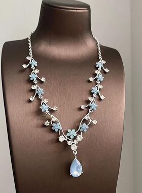 甜美爆闪蓝色花朵满天星项链耳钉套装轻奢高级感时尚晚礼服锁骨链