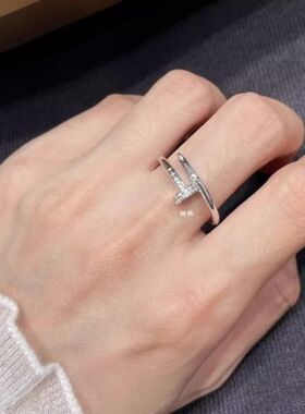 原创无钻钉子戒指女小众设计感高级轻奢食指戒情侣对戒玫瑰金黄金