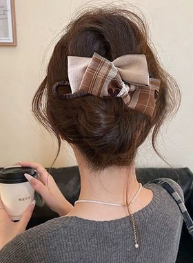 蝴蝶结鸭嘴夹高级感2026新款发夹女半扎一字抓夹发饰短发固定花朵