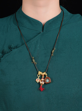 新中式吊坠绳手工编织包浆虎牙天珠配五路财神唐卡挂坠绳复古批发