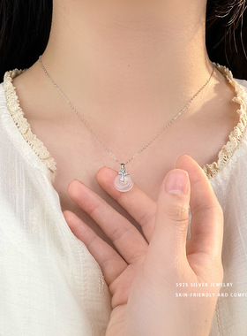 乾佳S925纯银甜美蝴蝶花朵平安扣项链女清纯仙女风锁骨链颈饰代发