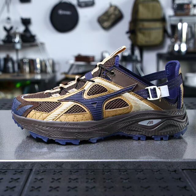 RacerTrailSE retro, versatile, ສະ​ດວກ​ສະ​ບາຍ, ບໍ່​ເລື່ອນ, ທົນ​ທານ​ຕໍ່​ການ​ສວມ, breathable, ຕາກ​ແຫ້ງ​ໄວ, ຕັດ​ຕ​່​ໍ​າ, ນອກ, ການ​ທໍາ​ງານ​ແລະ​ນ​້​ໍາ​ຫນັກ​ເບົາ