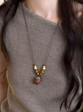 复古民族风橡果吊坠项链女2025新款爆款新中式古风长款毛衣链配饰