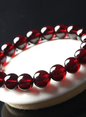 爆款仿酒红石榴石手链多圈水晶圆珠饰品男女款手串三圈旺夫礼物