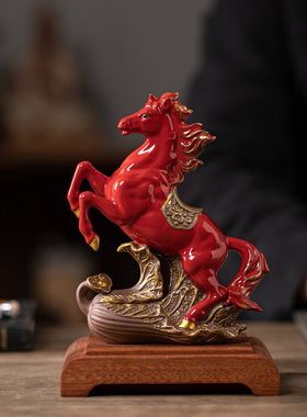 陶瓷马小摆件招财客厅酒柜办公室红色生肖马年吉祥物马到成功桌面