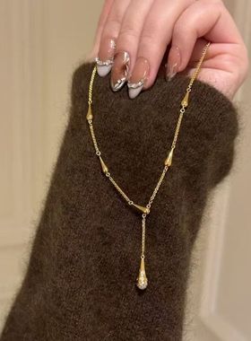 中古金色小蛮腰水滴项链轻奢复古简约设计秋冬气质百搭毛衣链多层