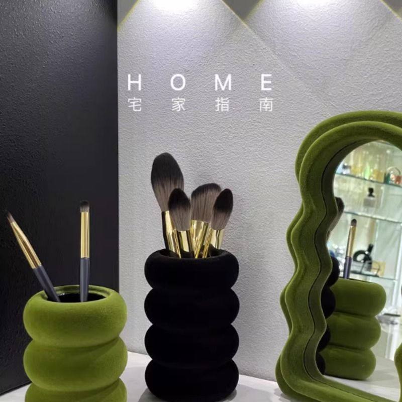 中古高级感丝绒化妆刷收纳筒桌面陶瓷梳妆台笔筒刷子桶工具收纳盒,淘宝优惠券,粉丝福利购,淘宝优惠卷