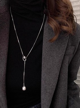 钛钢不掉色长款项链女秋冬复古珍珠金色毛衣链气质高级感轻奢配饰