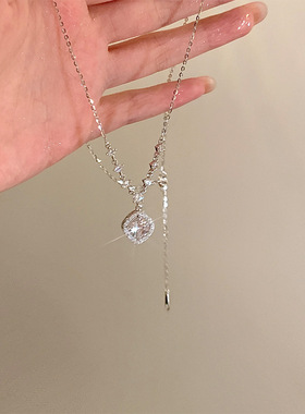 925银ins风轻奢爆闪方糖项链女小众高级感闪锆吊坠锁骨链锆石