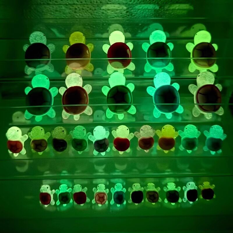 彩色夜光小乌龟抖音爆款网红乌龟对对碰玩具摆件海龟动物盲袋批发