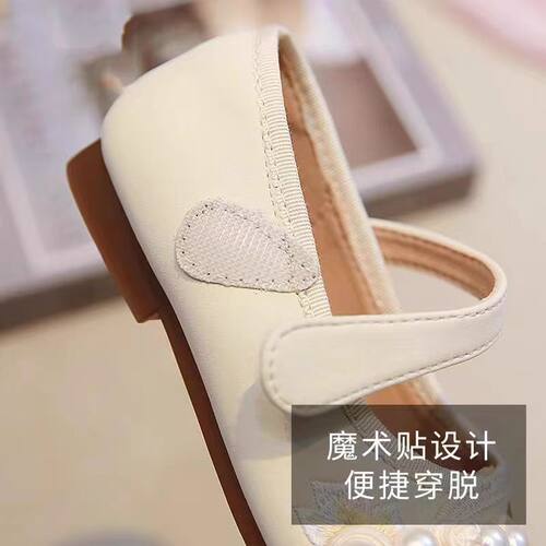 女童汉服鞋儿童配马面裙单鞋春秋软底国风鞋小皮鞋古风童鞋绣花鞋 - 图2