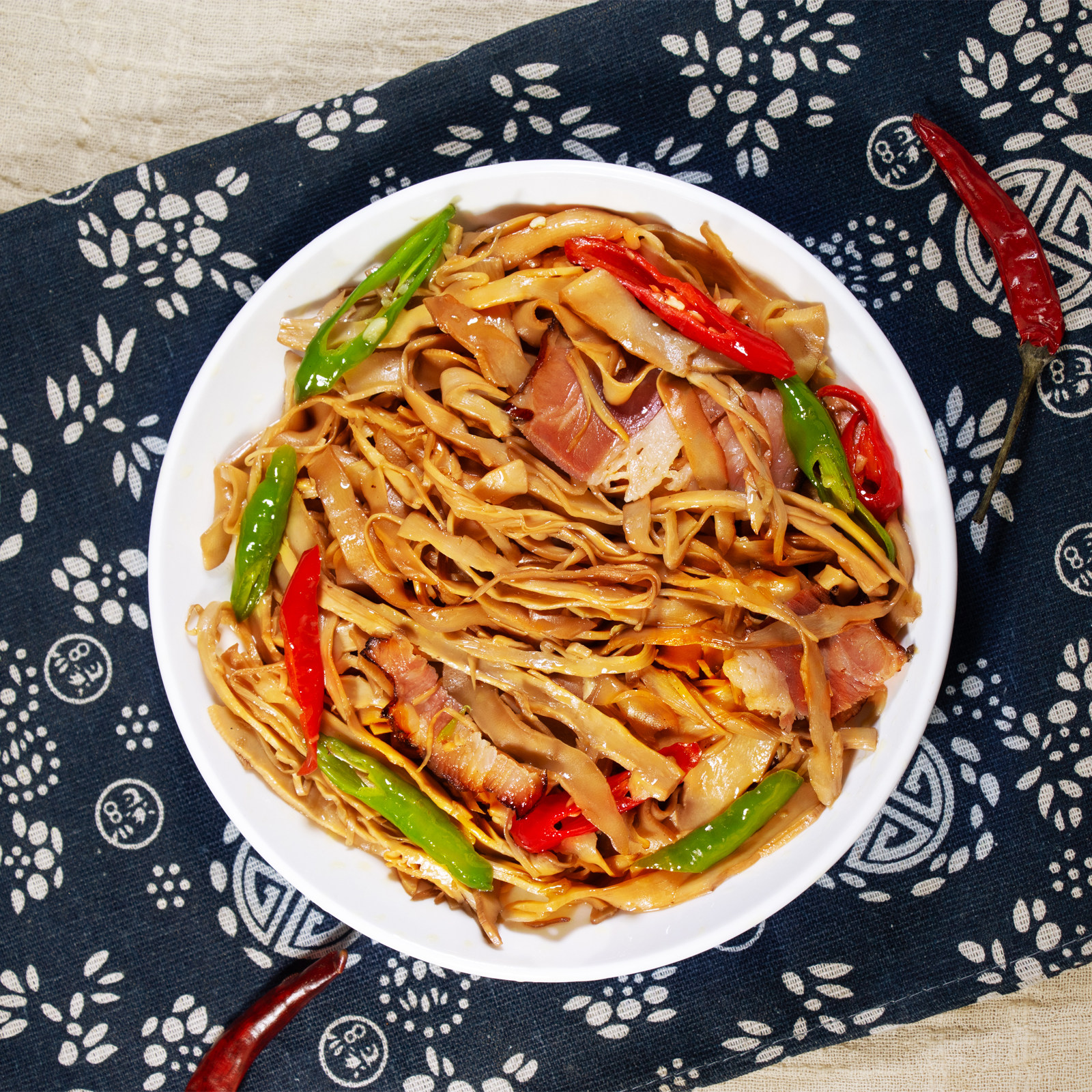 500克湖南特产油焖烟笋年货节新鲜嫩笋竹笋下饭菜批发原味袋装,淘宝优惠券,粉丝福利购,淘宝优惠卷