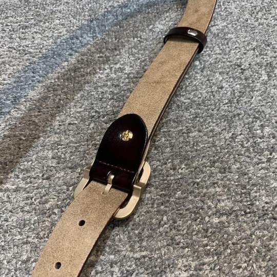 Cinturón pequeño con hebilla de piel de vaca Mengjiali para mujer con hebilla