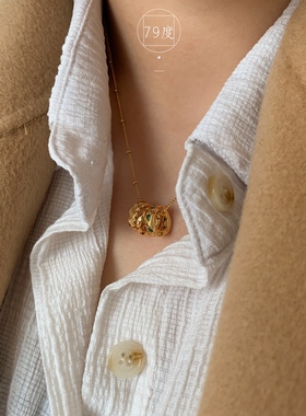 百搭祖母绿时尚风毛衣链