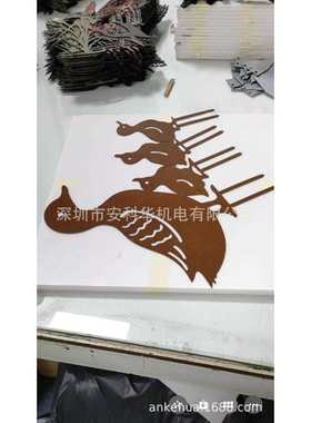 新款直销新款金属花园装饰铁艺鸭鸡一家亲草地园林装饰品创意镂空