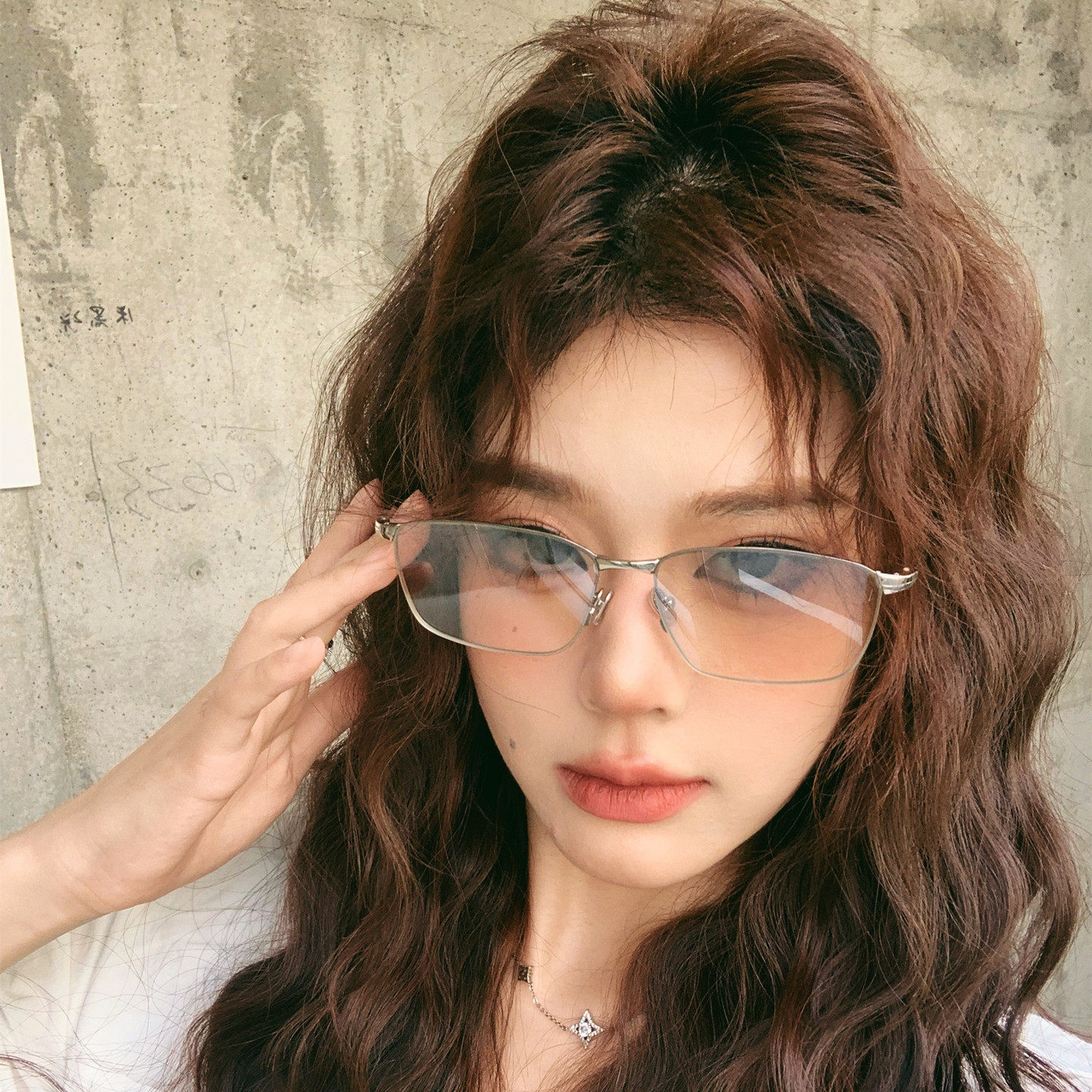 2026新款金属框架吊丝眼镜女高级感渐进水银色时尚防紫外线太阳镜,淘宝优惠券,粉丝福利购,淘宝优惠卷