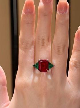 2026「玫瑰盛夏」复古爆闪红色方糖锆石戒指时尚轻奢显白高颜值食