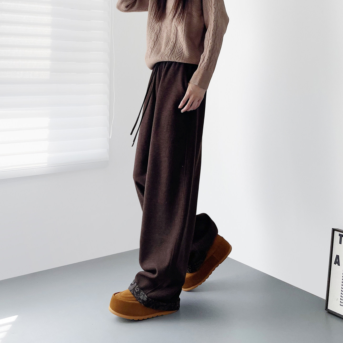 仿羊绒复古慵懒风拼接阔腿裤女冬季新款设计感大码胖mm显瘦卫裤子,淘宝优惠券,粉丝福利购,淘宝优惠卷