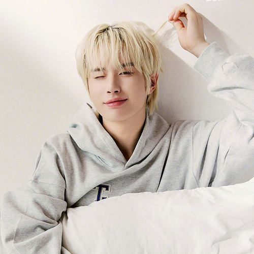 TWS2025演唱会周边同款卫衣字母印花套头帽衫薄款加绒tws衣服男女 - 图3